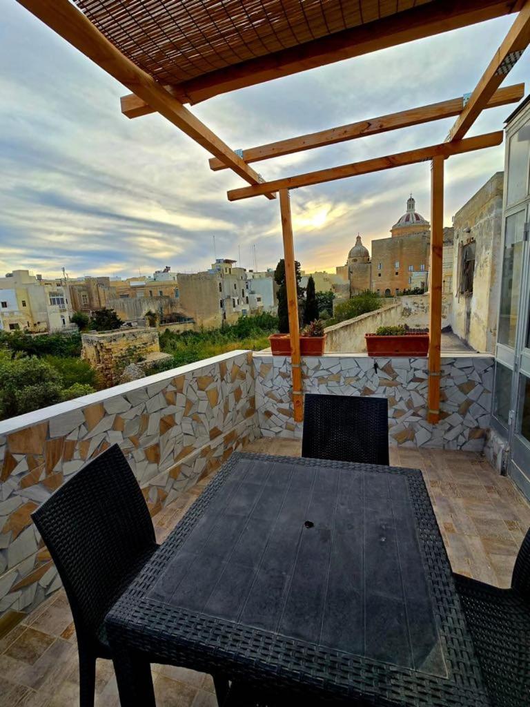 Sqaq Numru 1 Accomodation Hotel Rabat Eksteriør billede